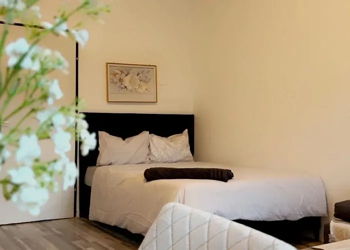 Easy Access To Center, Near Akh 2br W Wifi, For Long Term * Βιέννη